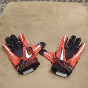 Nike NCAA VAPOR JET 2.O
